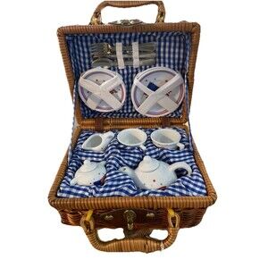 Vintage Mini Flag Tea Set In Handled Basket 16 Pieces Child’s Tea Set Patriotic